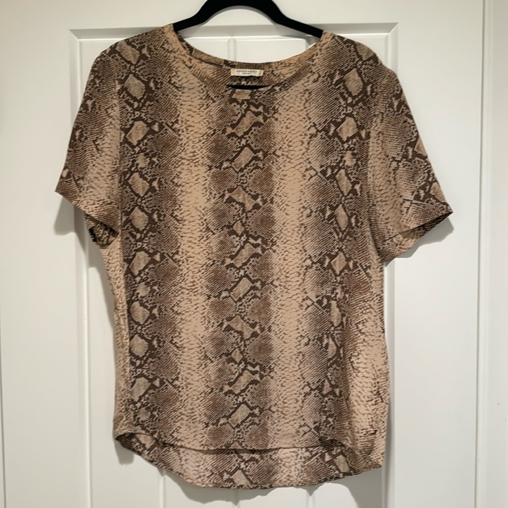 Equipment snake blouse